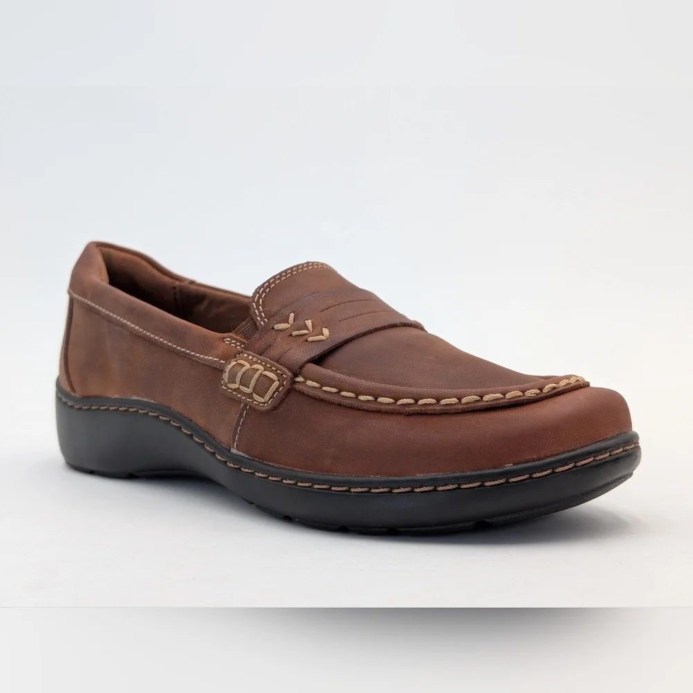 Clarks Cora Ashley Loafer Women's Size 8M Dark Tan Genuine Leather Moccasins